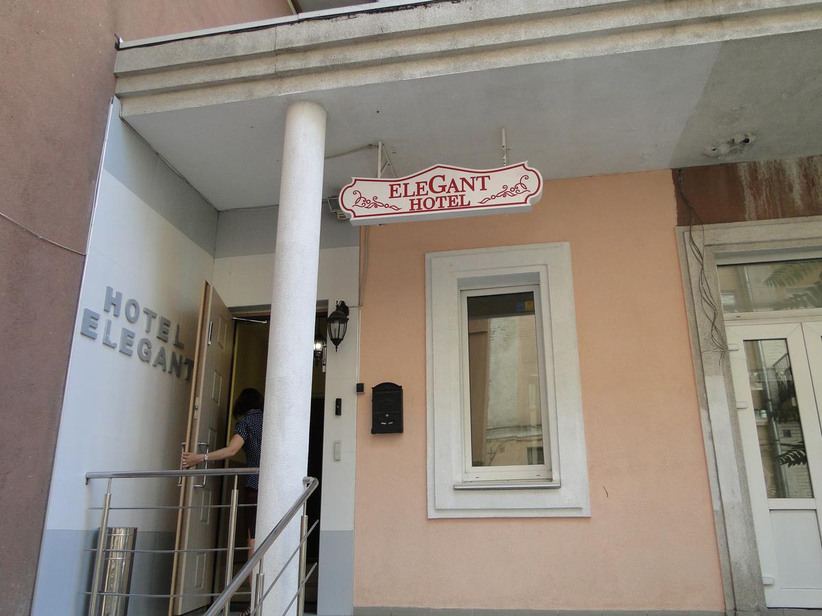 Mini Elegant Hotel Kyiv Exterior photo